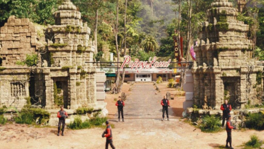 Die Steine des Anstosses: Weil die Kambodschaner durch diese Kulisse aus «Kingsman: The Golden Circle» an einen ihrer Tempel erinnert fühlen, darf der Film nicht gezeigt werden. (Pressebild)