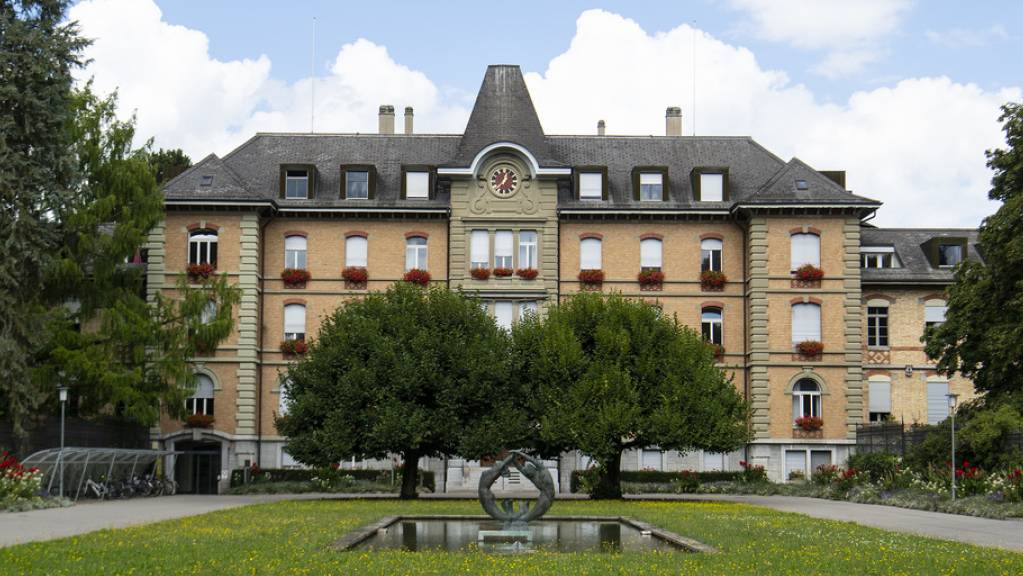Der Grosse Rat entscheidet als nächstes darüber, ob das Archiv des Psychiatriezentrums Münsingen ins Berner Staatsarchiv überführt werden kann.