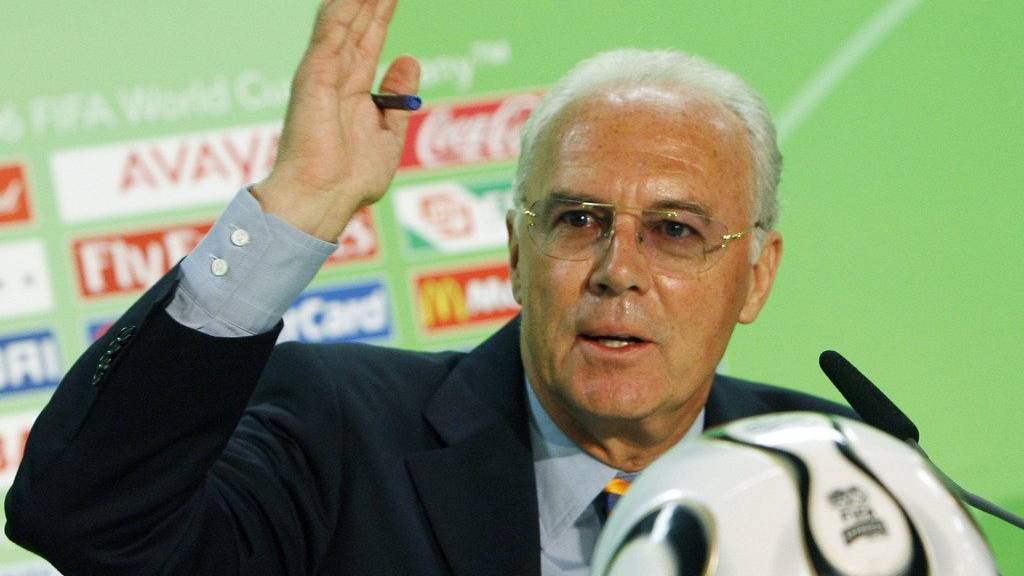 Franz Beckenbauer im Vorfeld der WM 2006. (KEYSTONE/DPA/Bernd Settnik)