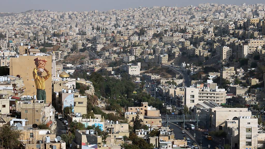 ARCHIV - Jordaniens Hauptstadt Amman lag bei Irans nächtlichem Angriff auf Israel direkt in der Schusslinie. Foto: Verena Wolff/dpa-tmn/dpa
