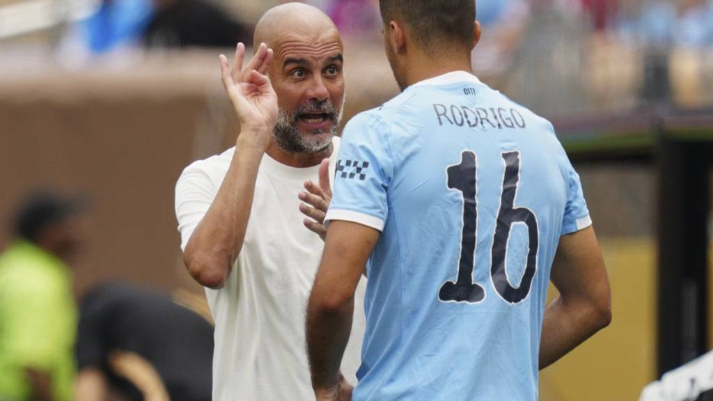 Manchester City Trainer Pep Guardiola kann wieder auf die Dienste von Rodri zählen