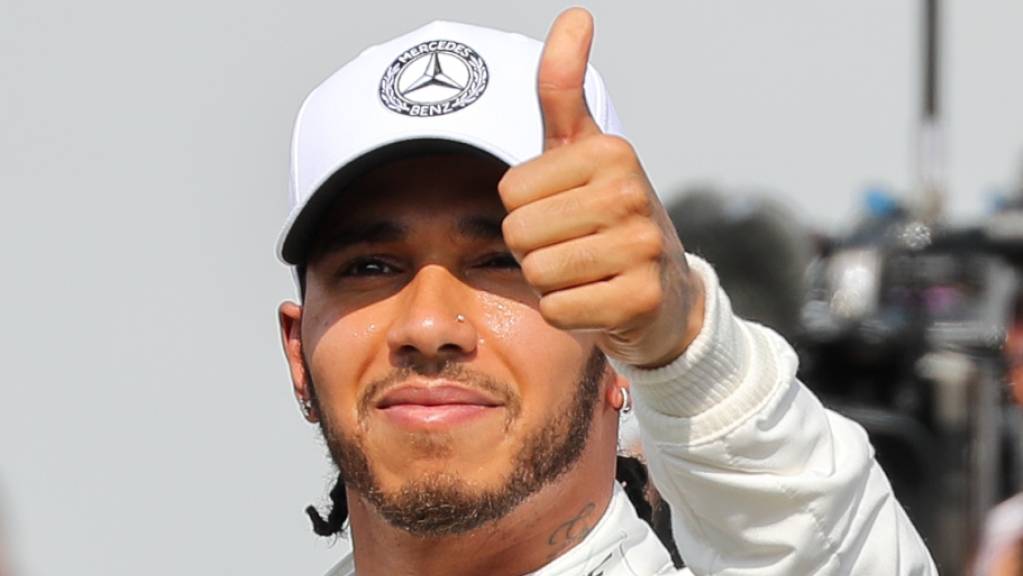Weltmeister Lewis Hamilton zeigt sich vor der am 15. März beginnenden Formel-1-Saison optimistisch