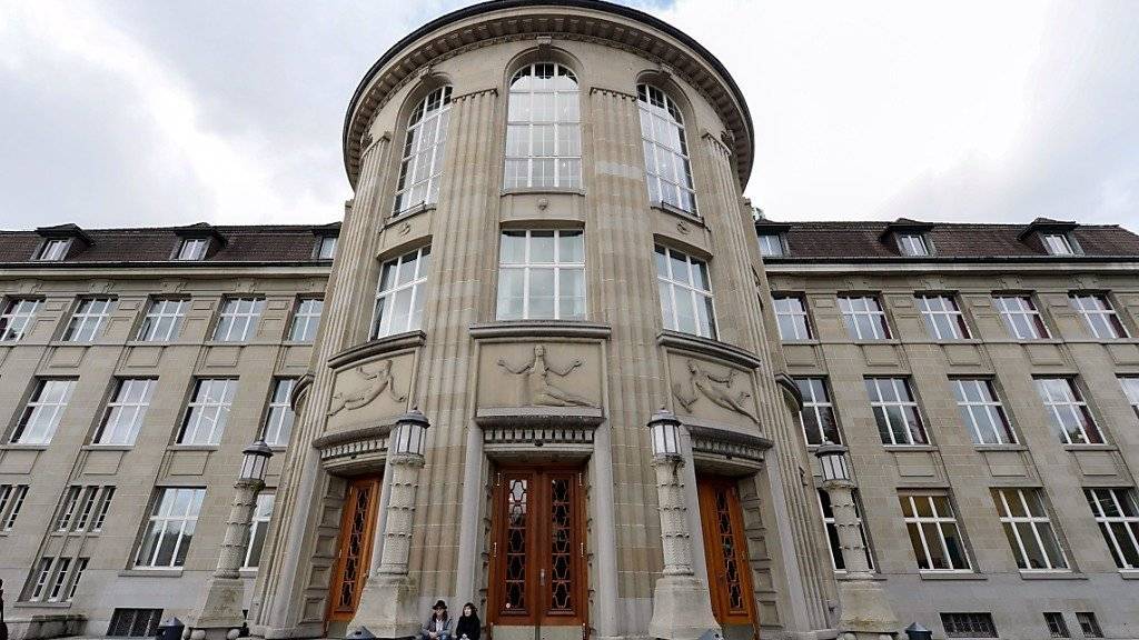 An den Schweizer Hochschulen wie hier an der Uni Zürich ist der Personalbestand in den letzten zehn Jahren stark gewachsen.