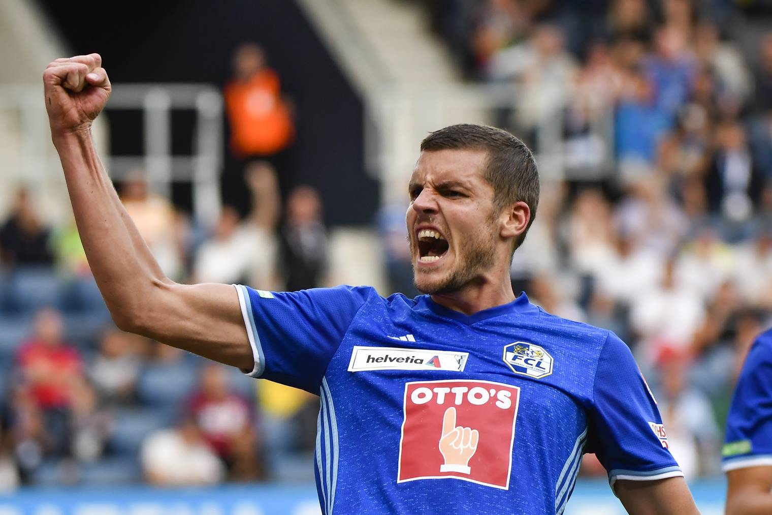 Pascal Schürpf freut sich über sein Tor zum 1:0 für den FC Luzern.