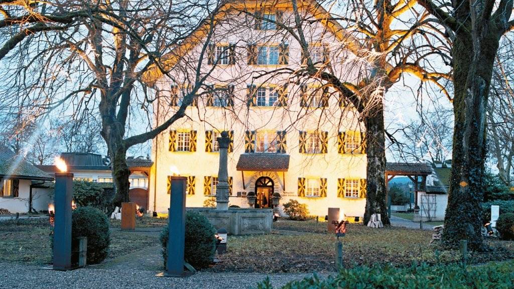 Der Energiekonzern Axpo will das Schloss Böttstein verkaufen. Heute befindet sich darin ein Hotel und ein Restaurant.