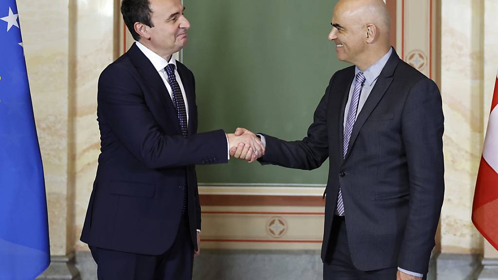 Der kosovarische Premierminister Albin Kurti (links) traf vor einer Woche Bundespräsident Alain Berset (rechts). (Archivbild)