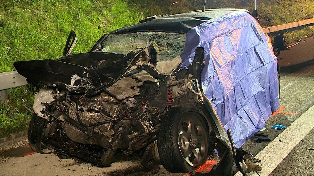 «Rücksichtslosen Fahrer gemeldet» – Unfall auf A1 mit einem Schwerverletzten