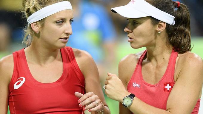 Bacsinszky/Hingis treffen auf Mattek-Sands/Vandeweghe