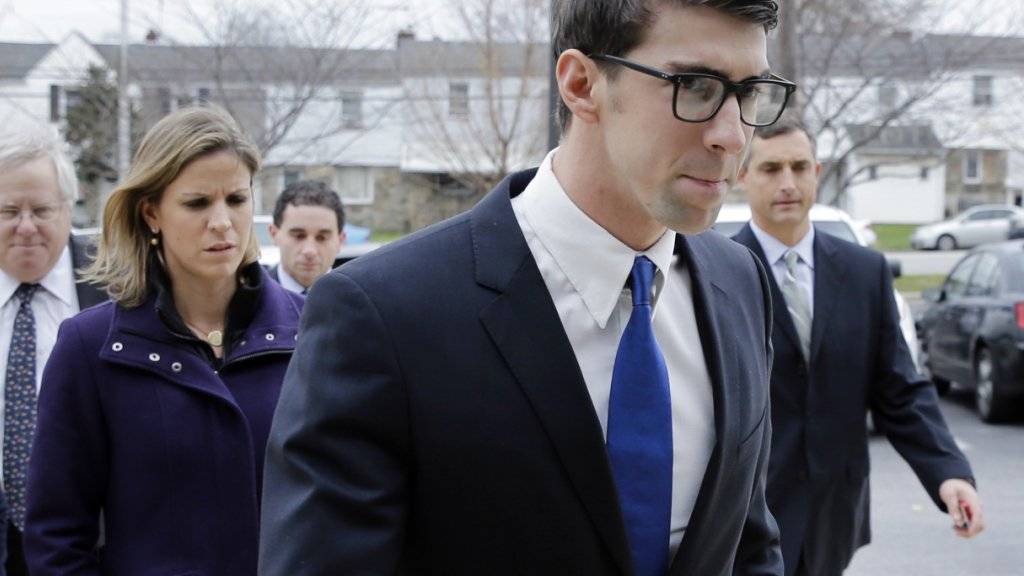 Michael Phelps in Baltimore auf dem Weg ins Gericht im Dezember 2014