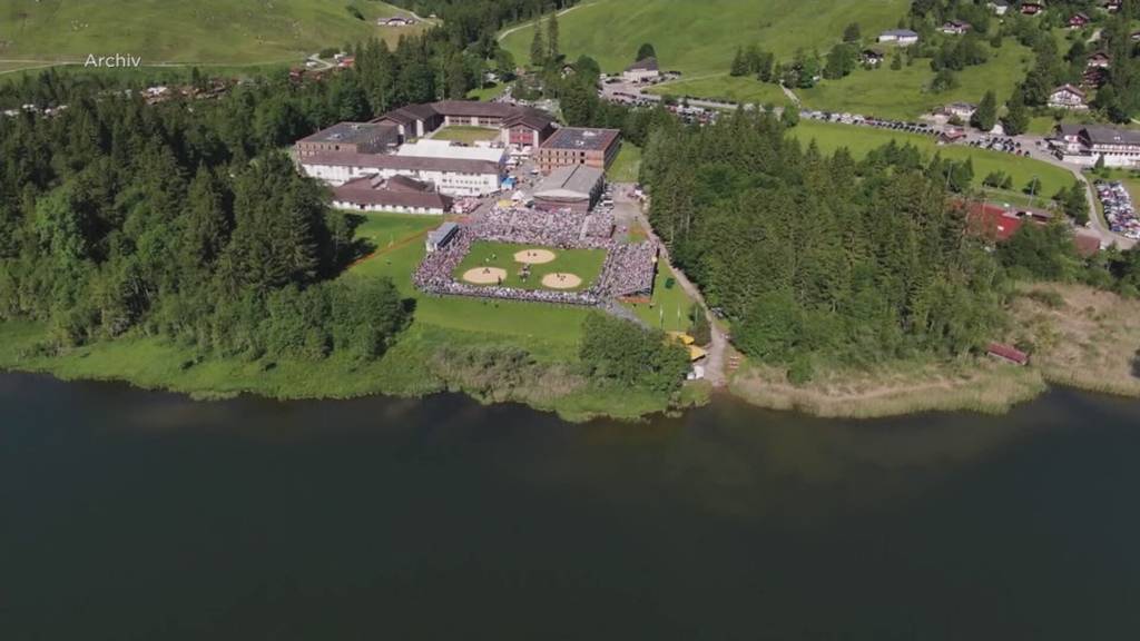 Aufbau des Schwarzsee-Schwinget bringt neue Herausforderung