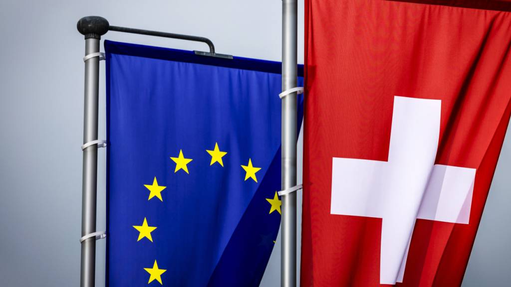 Ob dem EU-Vertragspaket eine Mehrheit der Kantone zustimmen muss, ist im Ständerat umstritten. Seine Staatspolitische Kommission ist dafür, seine Aussenpolitische Kommission dagegen. (Themenbild)