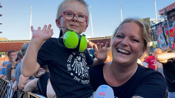 So begeisterte die Kultband im Stadion Letzigrund