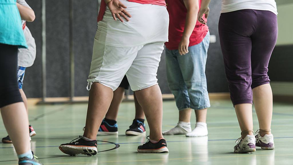 Fast jedes sechste Schulkind in der Schweiz ist übergewichtig: Trainingsstunde am Zürcher Adipositas Camp. (Archivbild)