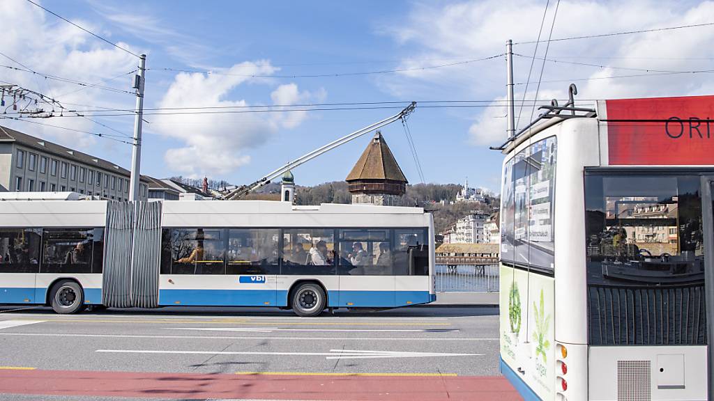 Die Buslinie 5 der Verkehrsbetriebe Luzern AG (VBL) wird vom 2. November bis 10. Dezember ausfallen. (Archivbild)