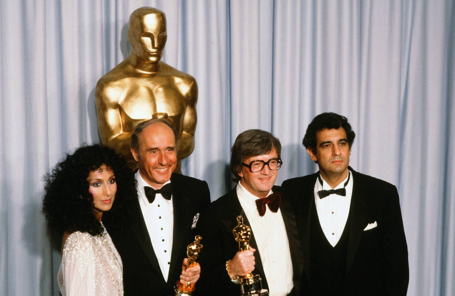 Gewinner unter sich: Cher, Henry Mancini, Leslie Bricusse und Placido Domingo.