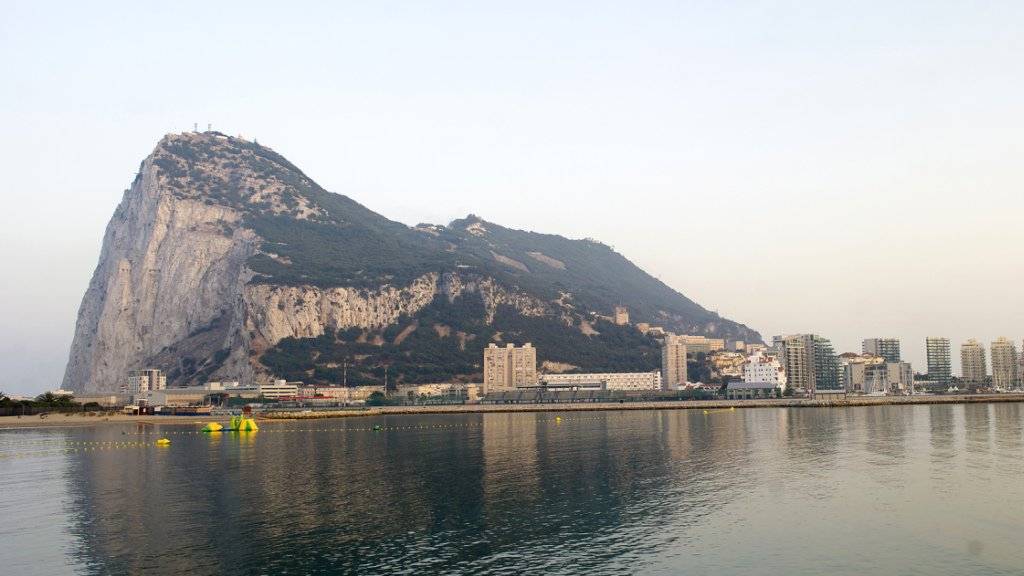 Warnschüsse vor dem Felsen von Gibraltar: Britisches Patrouillenboot feuert Leuchtgeschosse ab. (Archivbild)