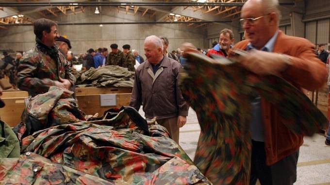 Armee bestellt sich Kleider für rund 35 Millionen Franken