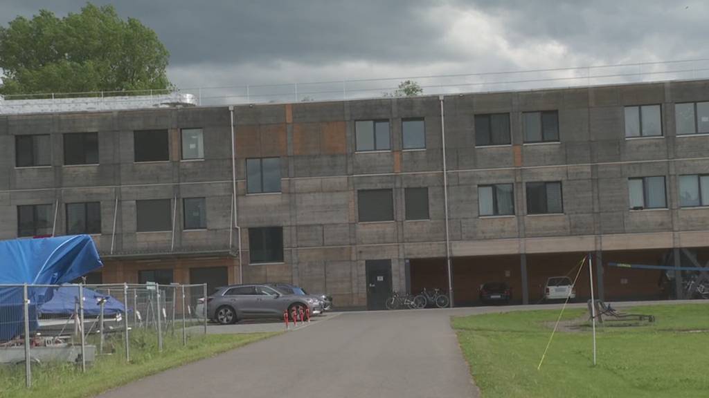 Lebensbedrohlich verletzt - Streit in Zuger Asylunterkunft