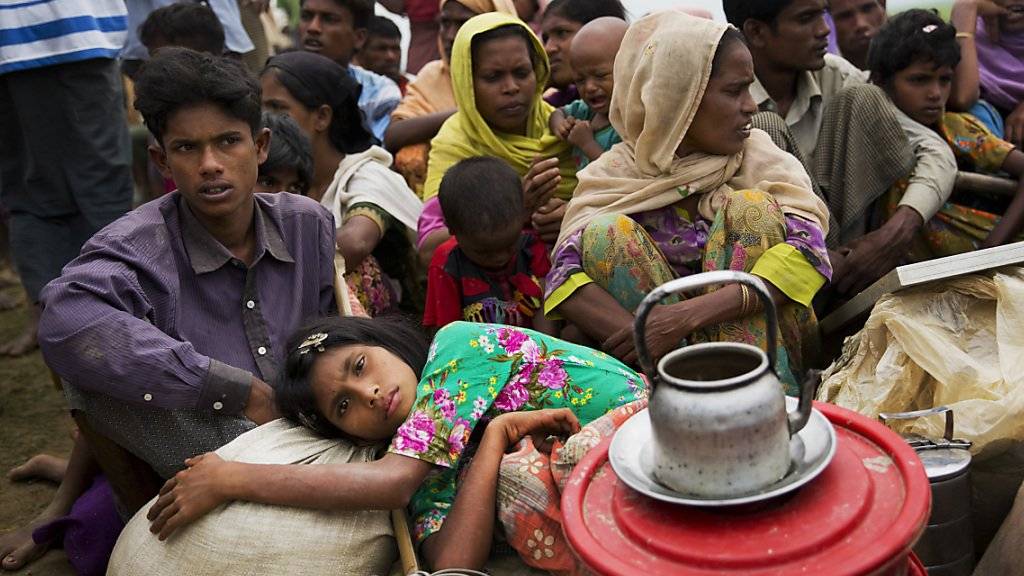 600'000 Rohingya sind vor der Gewalt in Myanmar nach Bangladesh geflohen. Der UNO- Sicherheitsrat fordert ein Ende der Militäreinsätze gegen die muslimische Minderheit in Myanmar.