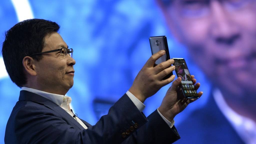 Will - oder muss - ohne Apps aus dem Hause Google auskommen: Huawei-Chef Richard Yu. (Archivbild)