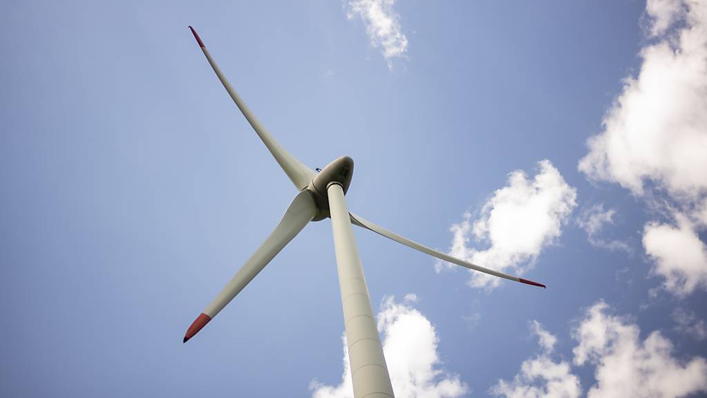 Appenzell Innerrhoden ist der Nutzung von Windenergie einen Schritt näher. Der Bund hat eine dafür notwendige Richtplananpassung genehmigt. (Symbolbild)