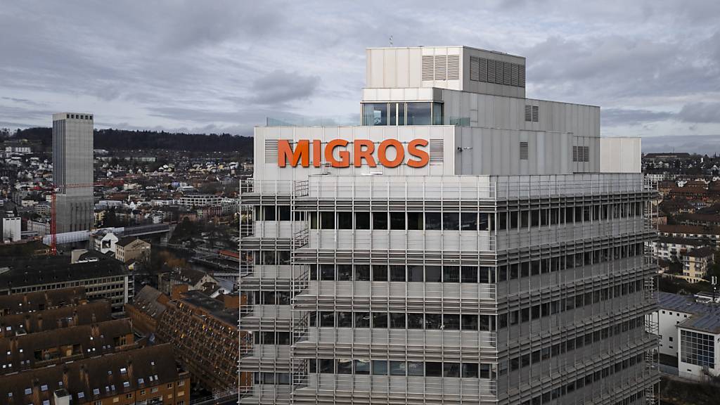 Die Migros ist auf Sparkurs. Aus diesem Grund verkauft sie ihrer Tochter Mibelle, die Kosmetika herstellt. Ein Teil davon geht nun an die französische L'Oréal. (Symbolbild)