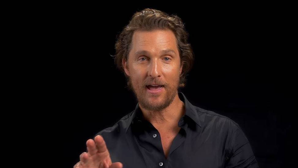 Promis singen gegen Donald Trump