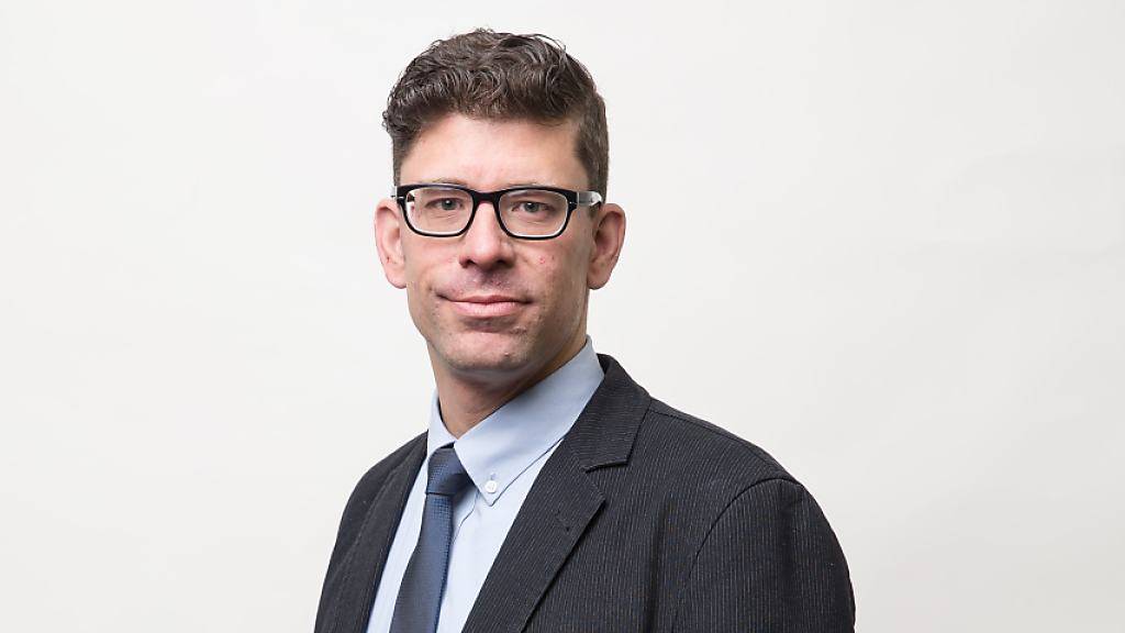 Der 41-jährige Jérôme Martinu wird neuer regionaler Chefredaktor der «Neuen Luzerner Zeitung». Der Historiker und Kommunikationswissenschafter arbeitet seit 2002 bei der Zeitung.