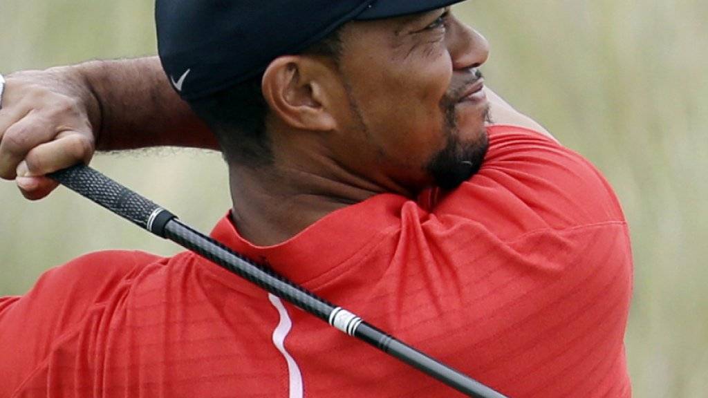 Die vielen extremen Drehungen der Wirbelsäule haben Tiger Woods schwer zugesetzt