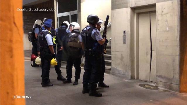 Wipkingen: Grosseinsatz aufgrund von illegaler Party