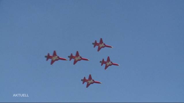 Doppeltes Flugspektakel am Aargauer Himmel