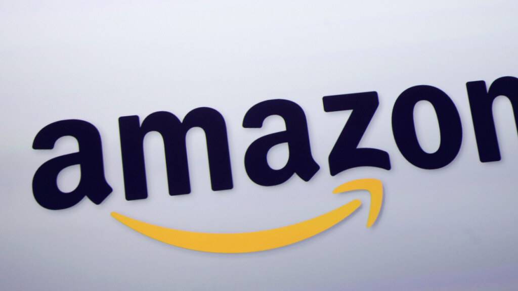 Der Online-Handelsriese Amazon mischt auch gross bei Cloud-Diensten mit. Der KI-Boom gibt diesem Geschäft neuen Rückenwind. (Archivbild)