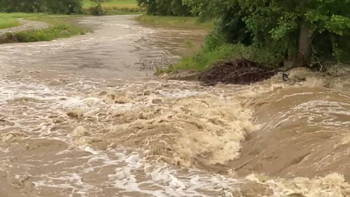 In Vordemwald mussten wieder Keller ausgepumpt werden