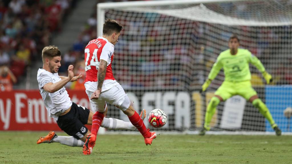 during the Barclays Asia Trophy match between Arsenal and Everton at the National Stadium on July 18, 2015 in Singapore.