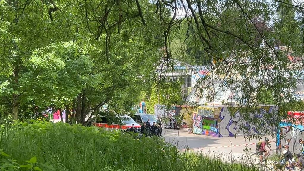 Wegen gestohlenem Tresor: Polizei rückt zu Berner Gaswerkareal aus