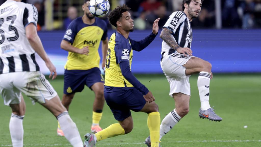 Marc Giger (Mitte) wird neu von David Hubert trainiert