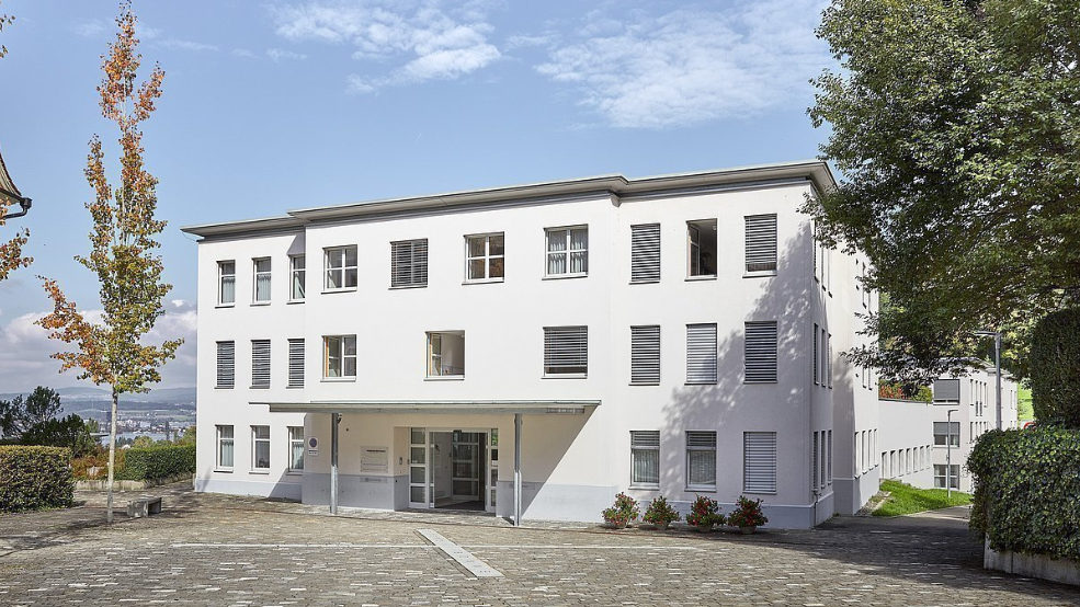 Klinik Zugersee in Oberwil mit neuer Abteilung