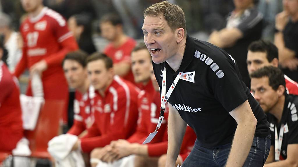Der Schweizer Nationaltrainer Michael Suter will bei den Testspielen in Meran Erkenntnisse für die Zukunft gewinnen.