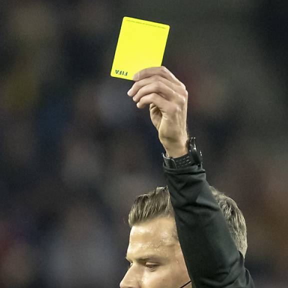 Fifa bestätigt, dass «Blaue Karte» diskutiert wird