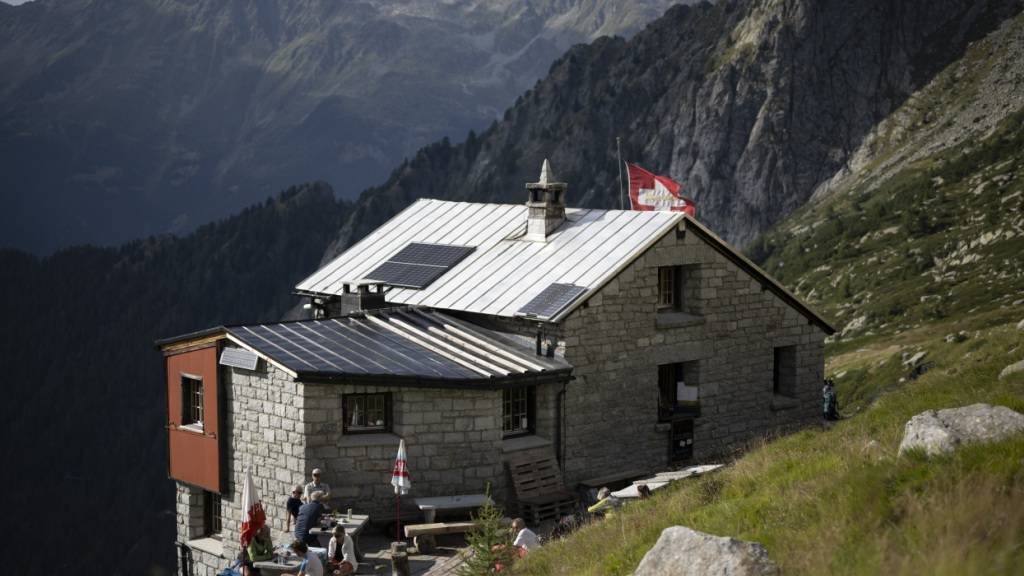 Schweizer Parahotellerie im zweiten Quartal knapp im Plus