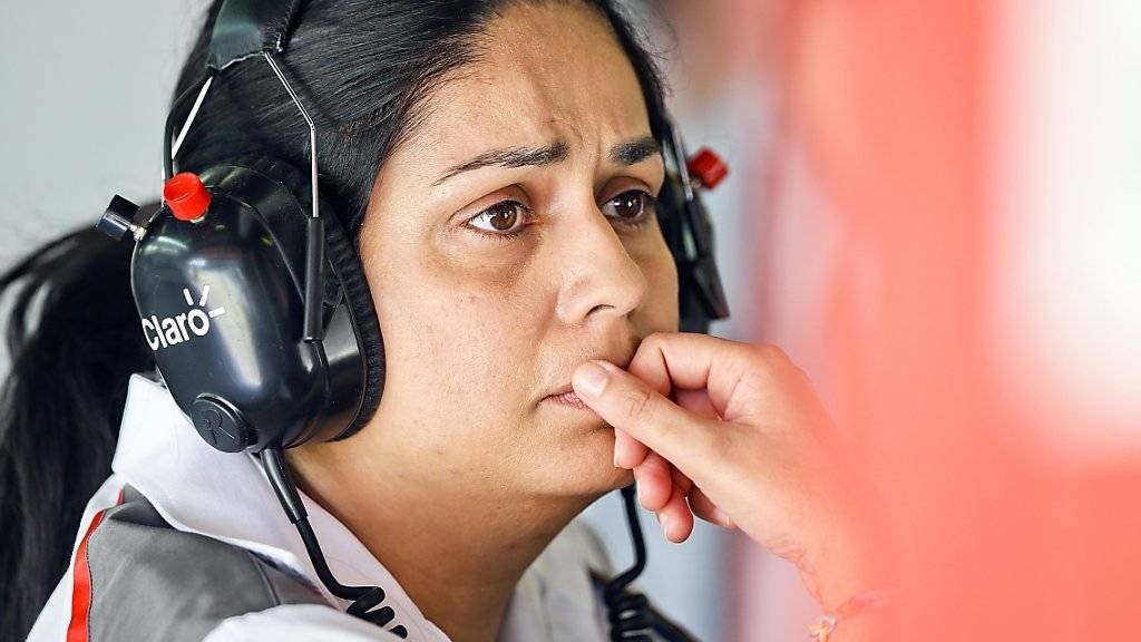 Sauber-Teamchefin Monisha Kaltenborn mit nachdenklichem Blick