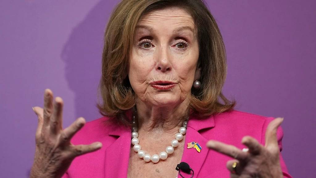 US-Demokratin Pelosi bedauert späten Rückzug Bidens