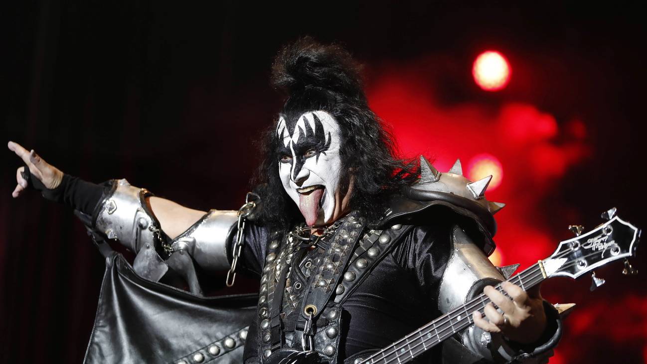 KISS - Gene Simmons