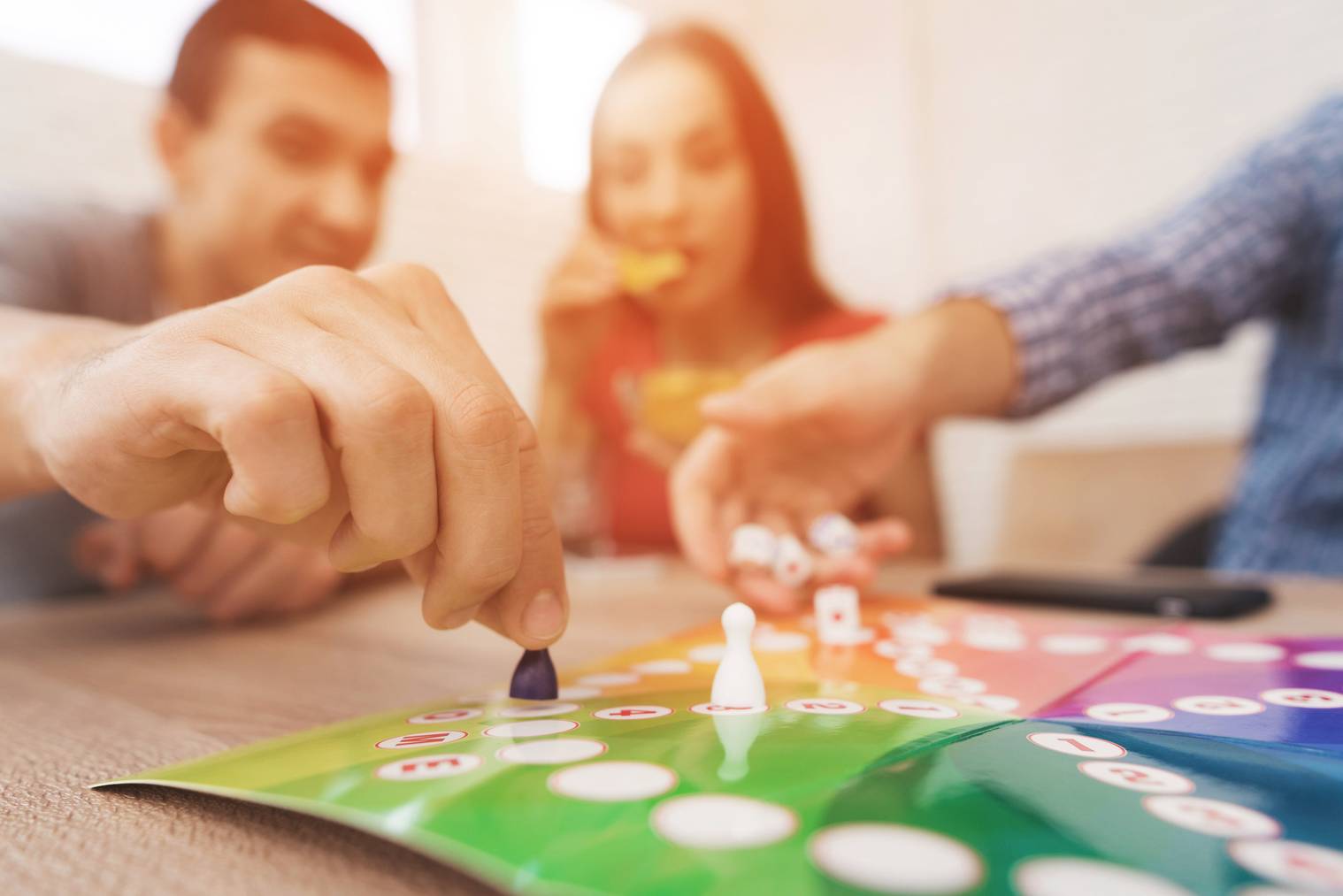 Der Freitagabend im Krempel Buchs gehört den Brettspiel-Freunden. Bild: istock