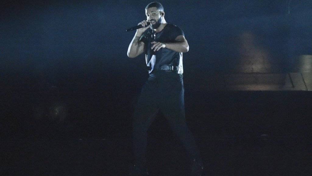 Der kanadische Rapper Drake setzt mit seiner Musik neue Massstäbe. (Archivbild)