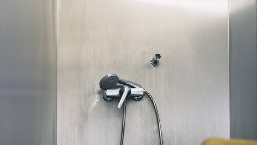 Schwyz muss Sanitäranlagen in Asylunterkunft dringend sanieren
