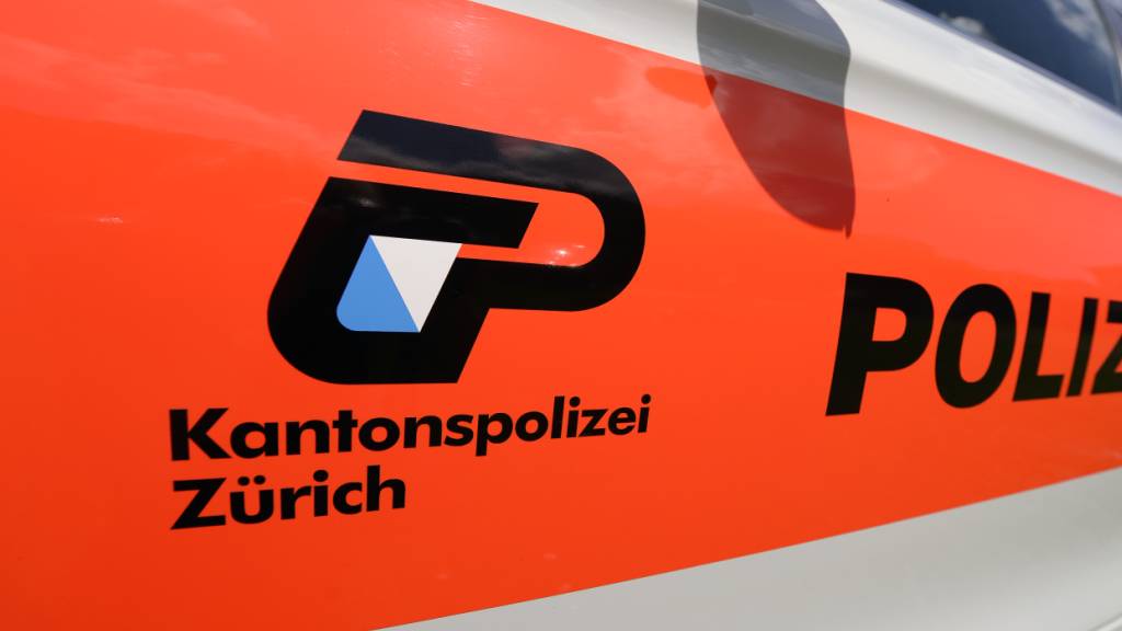 Die Kantonspolizei Zürich untersucht die genaue Unfallursache zusammen mit der zuständigen Staatsanwaltschaft. (Archivbild)
