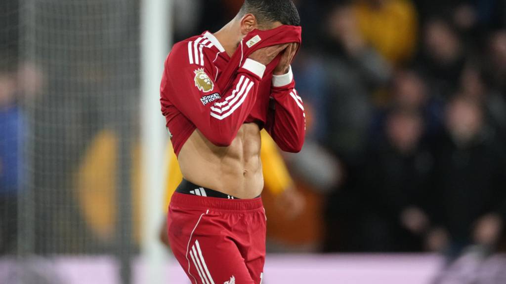 Liverpool beim Tabellenletzten zurückgebunden