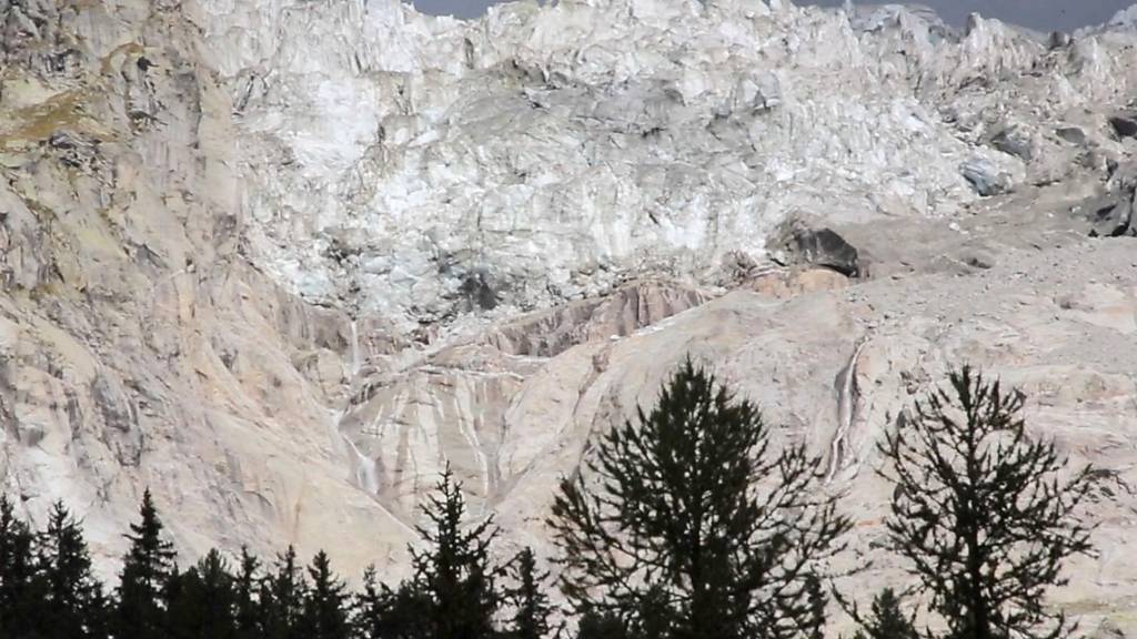 Der Planpincieux-Gletscher unterhalb des Mont Blanc. Foto: Stefano Bertolino/LaPresse/dpa