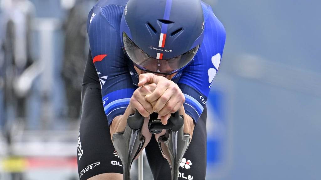 Den Sieg vor Augen, aber nicht in den Beinen: Geschwächt von einer Bronchitis muss sich Stefan Küng im Auftaktzeitfahren der Tour de Suisse geschlagen geben